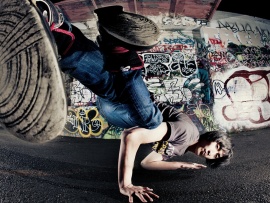 Bboy In Action (click to view)
