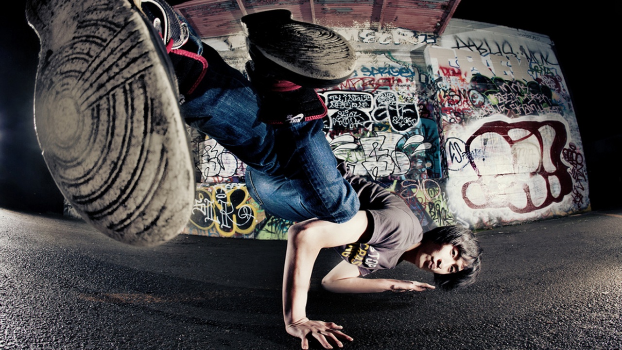 Bboy In Action HD and Wide Wallpapers