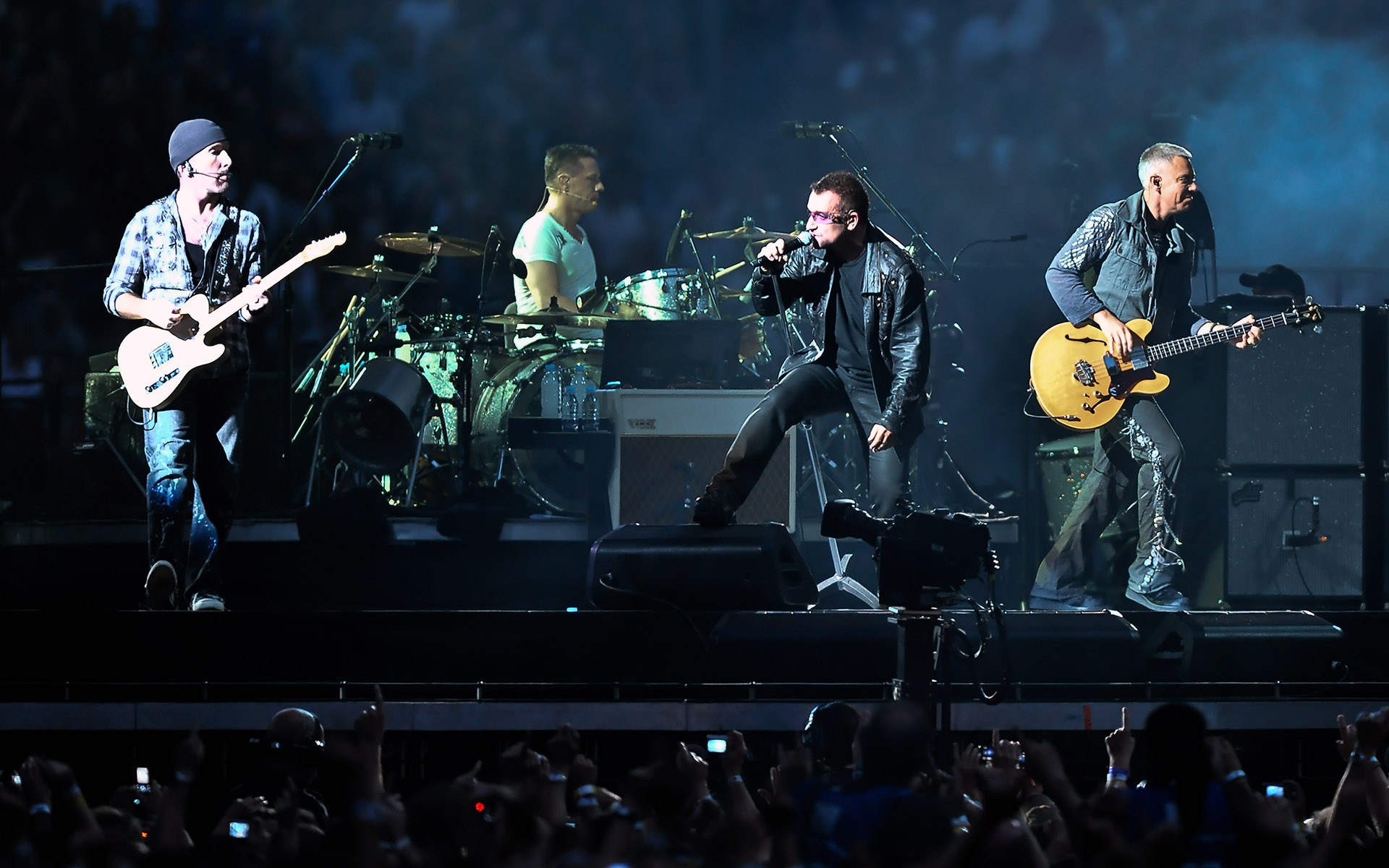 U2 Concert HD and Wide Wallpapers